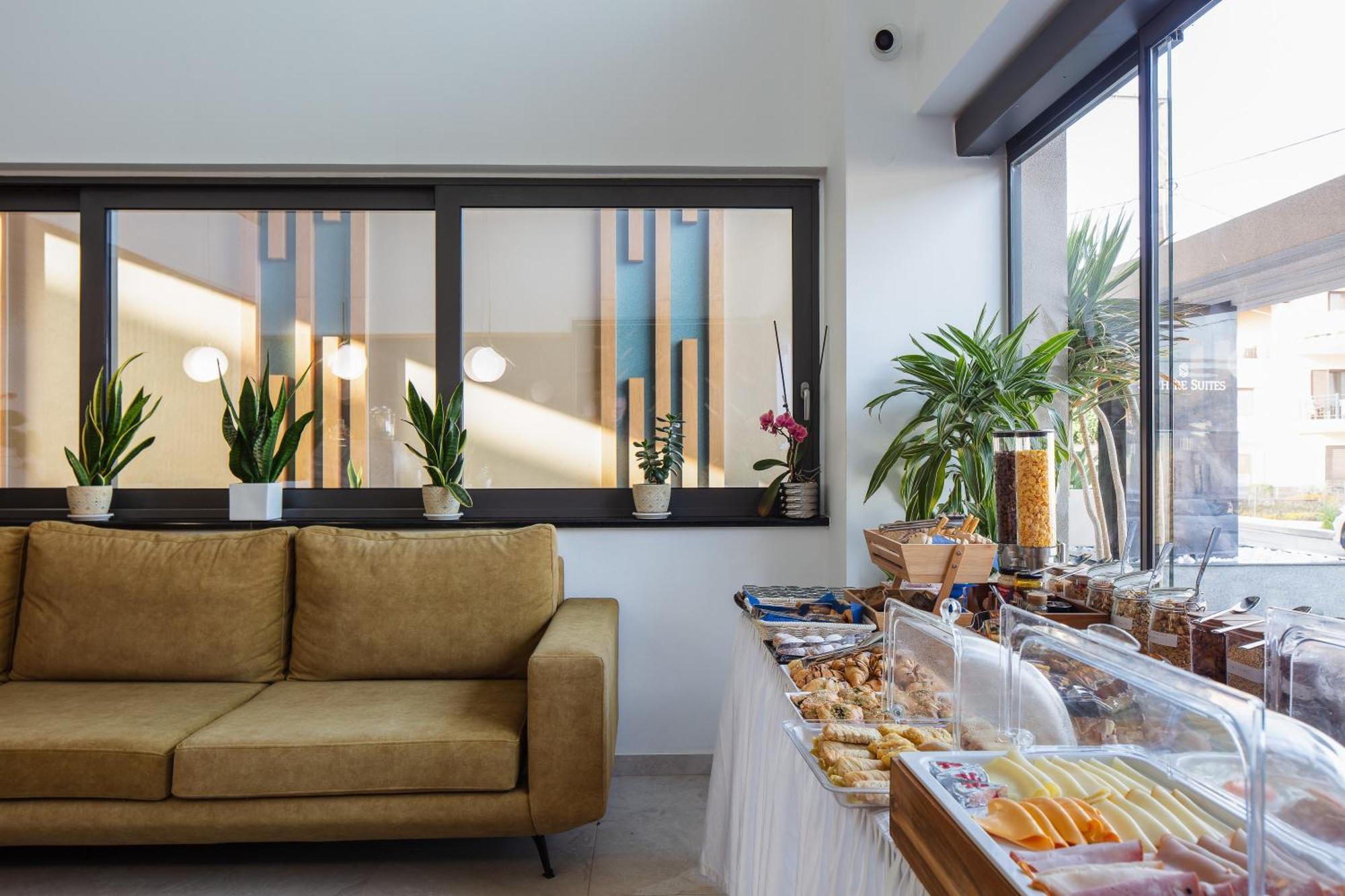 Sapphire Horizon Suites Kíssamos Extérieur photo